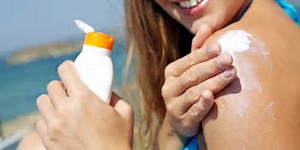 Are you confused about what to do for sunscreen?